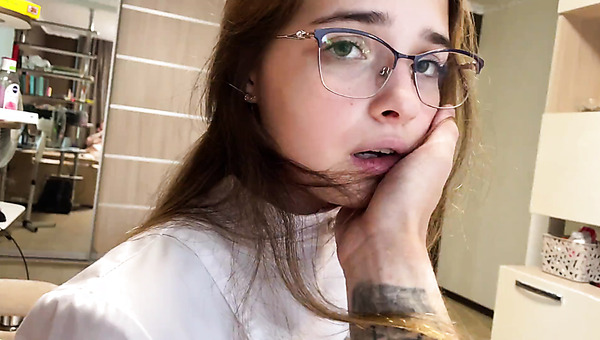 Dirty doctor healed me with a blowjob